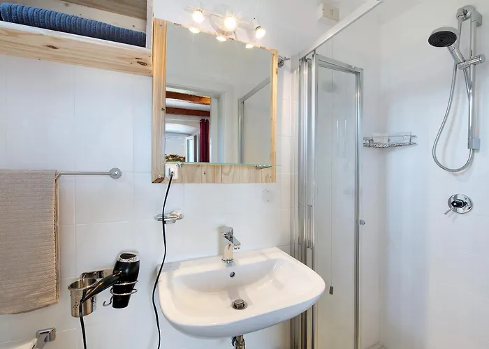 Taronico Heron Bellagio